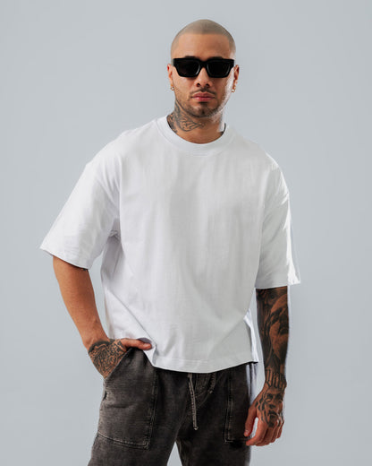 Camiseta básica corte boxy blanca